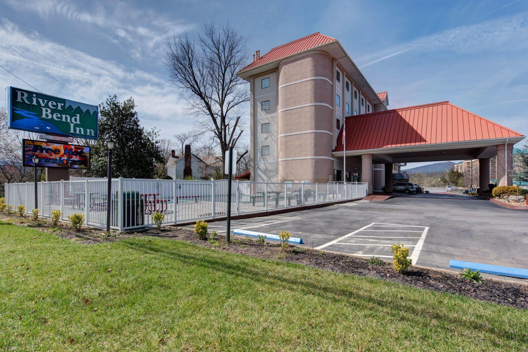 River Bend Inn - Pigeon Forge Exterior photo